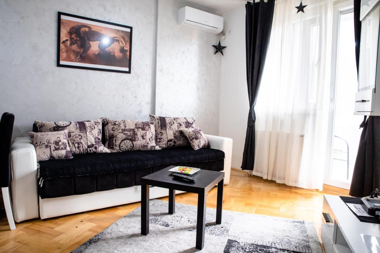 Apartman Black Star Apartment Novi Sad Exterior foto