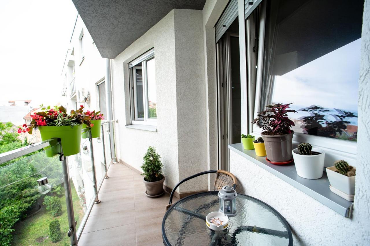 Apartman Black Star Apartment Novi Sad Exterior foto